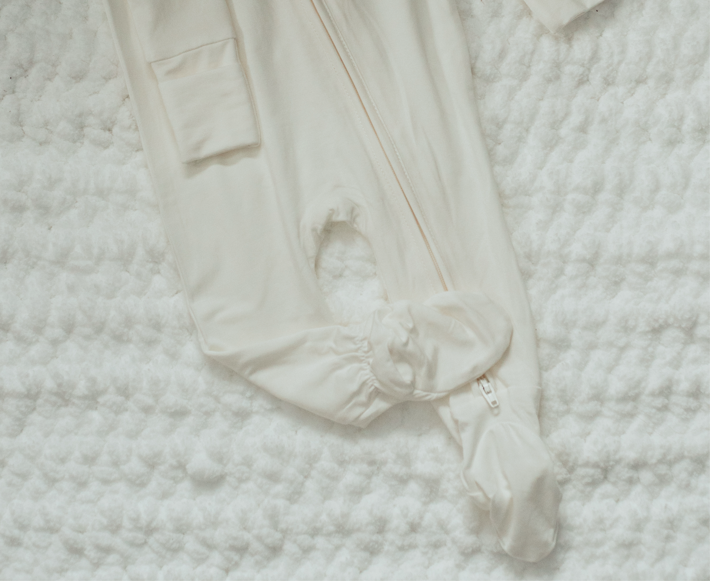 Bamboo Zippered Sleepers -White